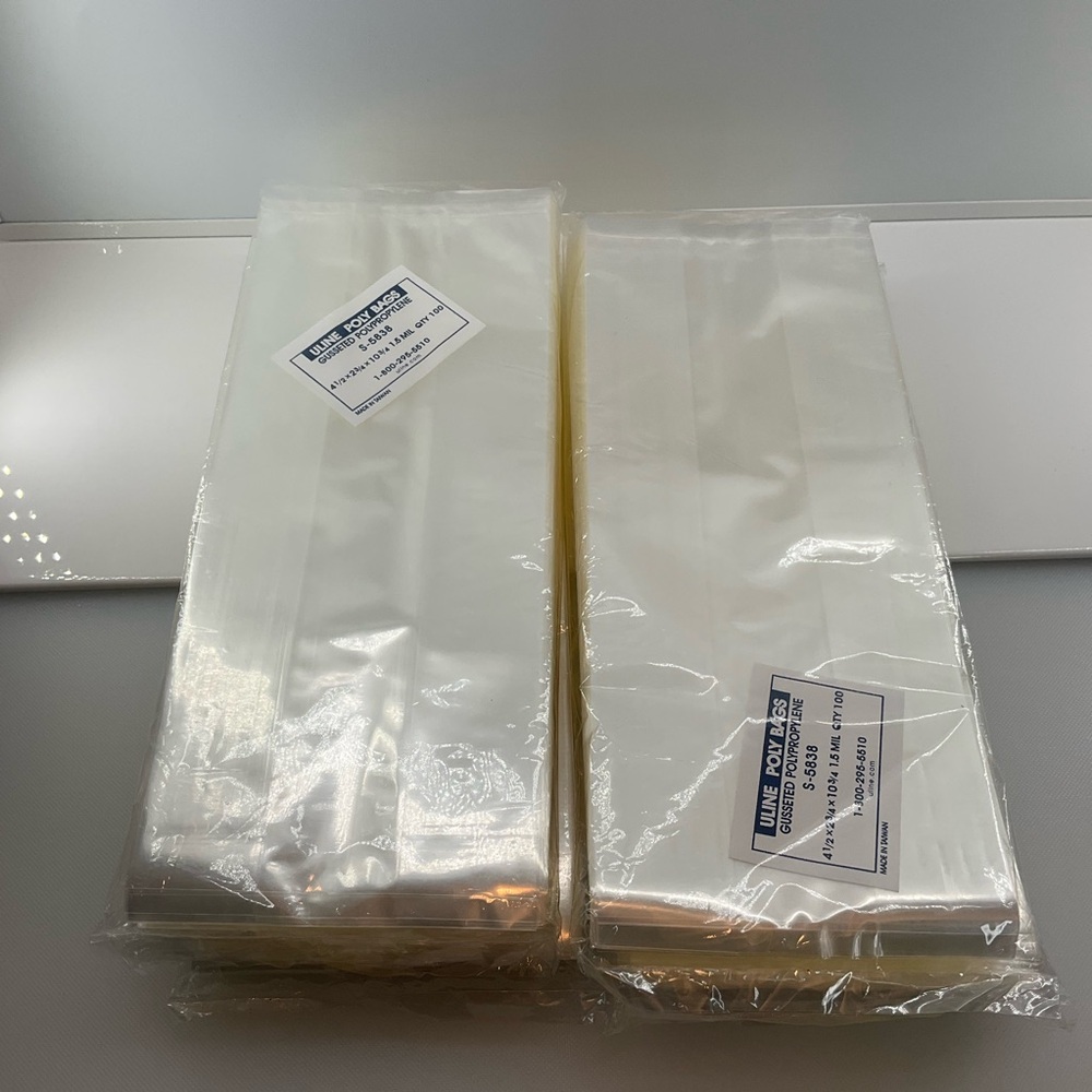ULINE sz 4 1/2” x 2 3/4” x 10 3/4” Gusseted Poly Bags (6) S- 5838 1.5 Mil NWT - Picture 2 of 3